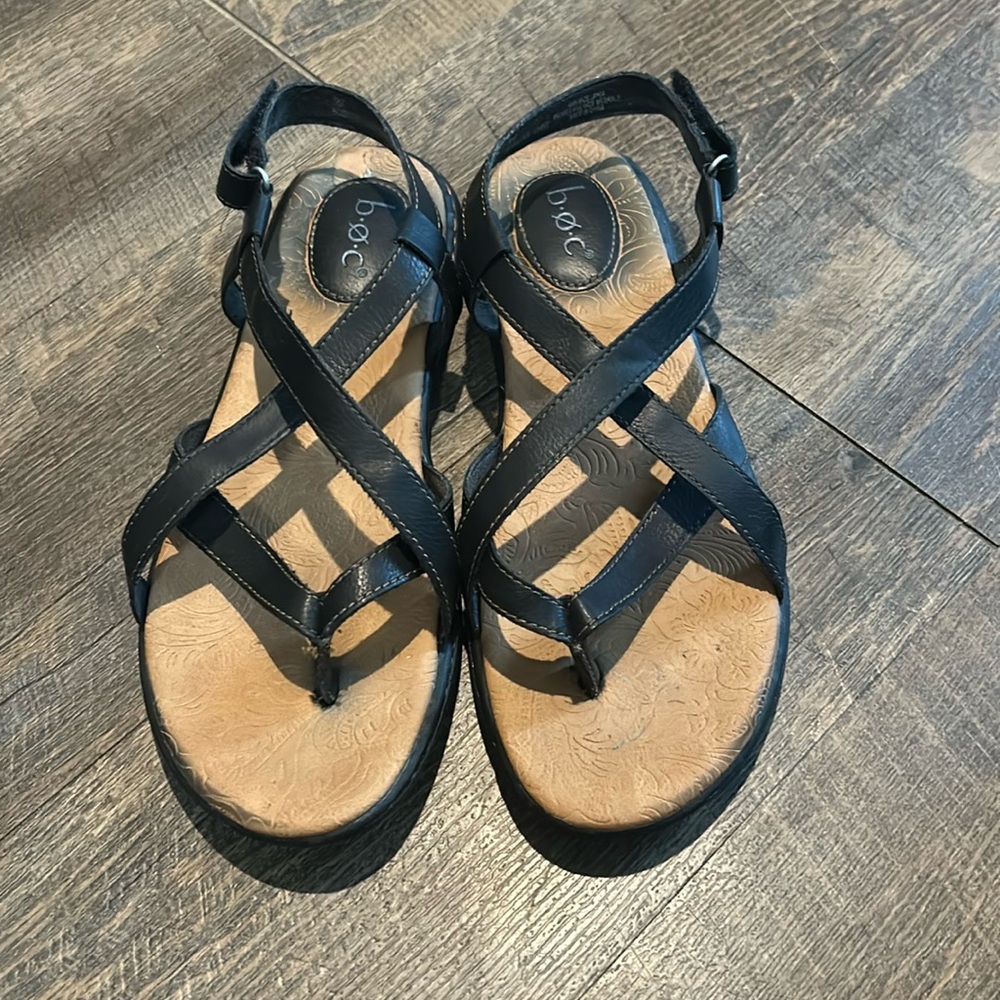 B.O.C. Born Women's strappy  Sandals ‎ Sling back  Shoes Black size 9 M